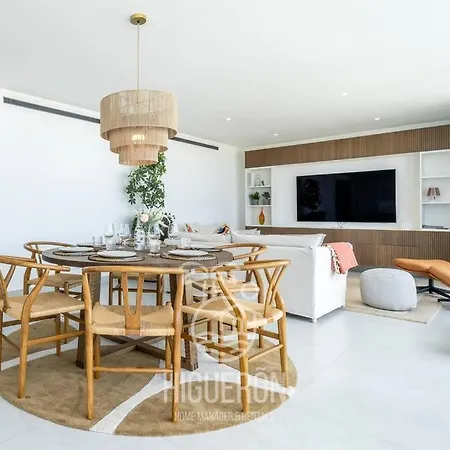 Higueronrentals Afrika Apartment